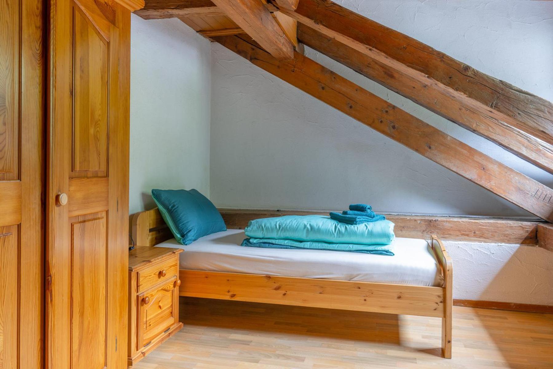 Chrona Bed & Breakfast Jenaz Номер фото
