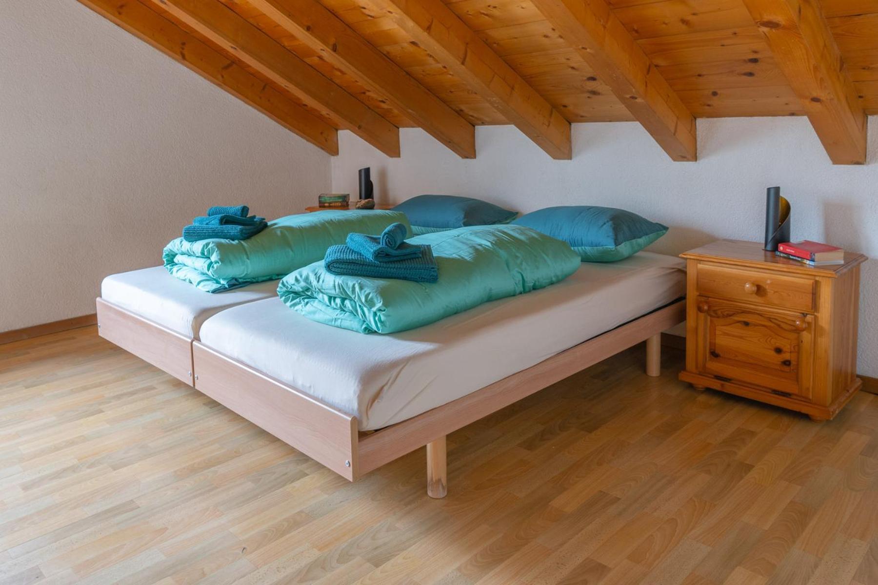 Chrona Bed & Breakfast Jenaz Номер фото