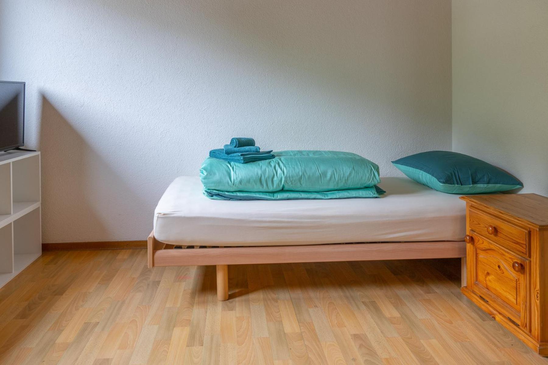 Chrona Bed & Breakfast Jenaz Номер фото
